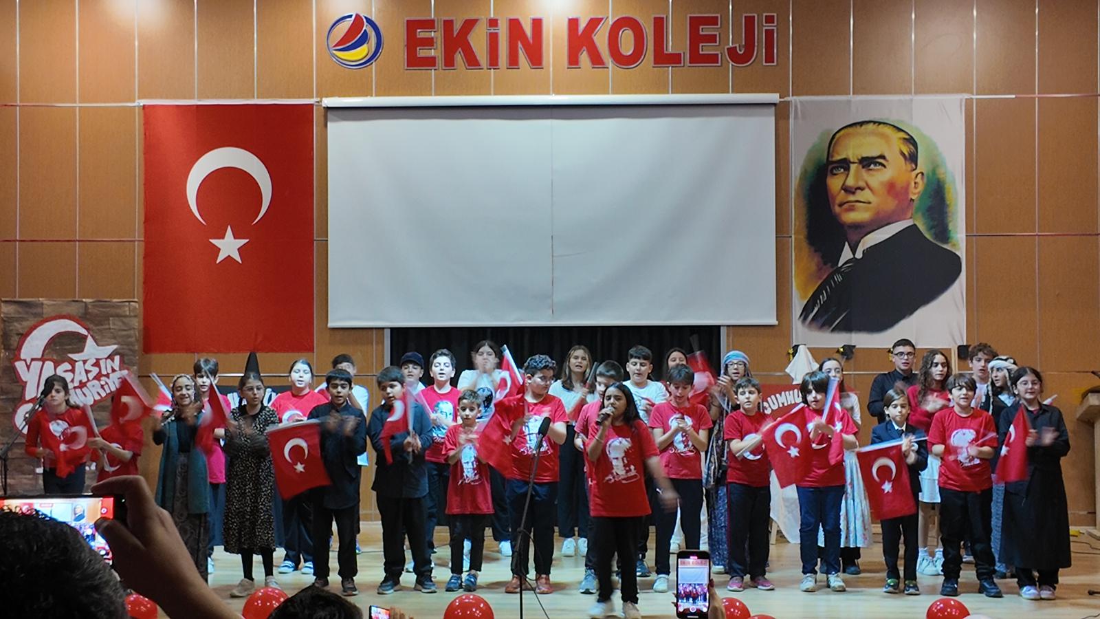 cumhuriyetimizin 102.yılı kutlu olsun.